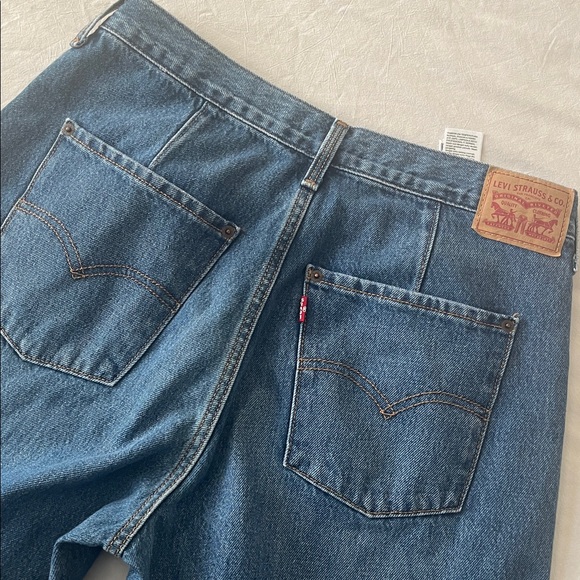 Levi’s ‘94 Baggy Jeans sz 30 x 31, EUC classic Blue Denim Jeans, wide leg barrel - Picture 3 of 12